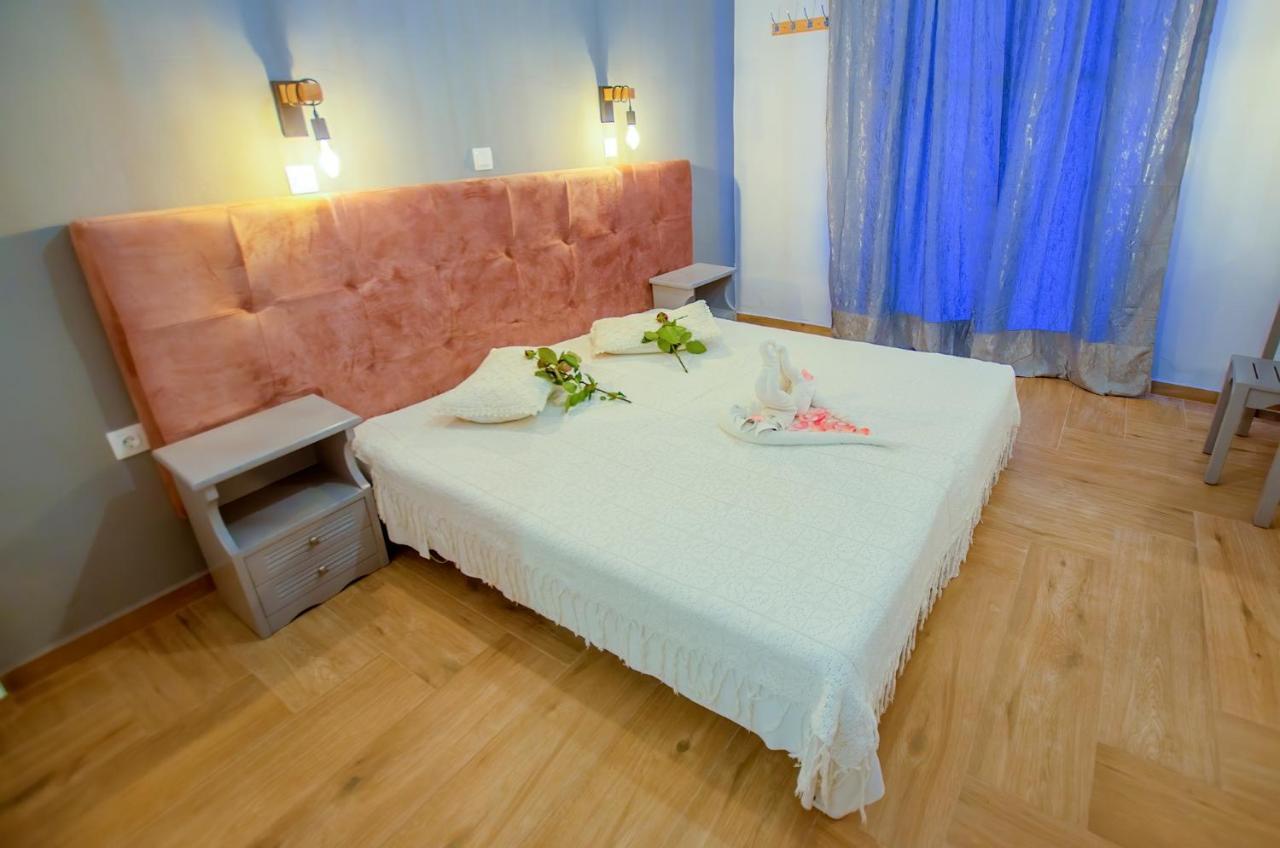 Kapetanios Luxury Aparthotel Agios Georgios  Exteriör bild