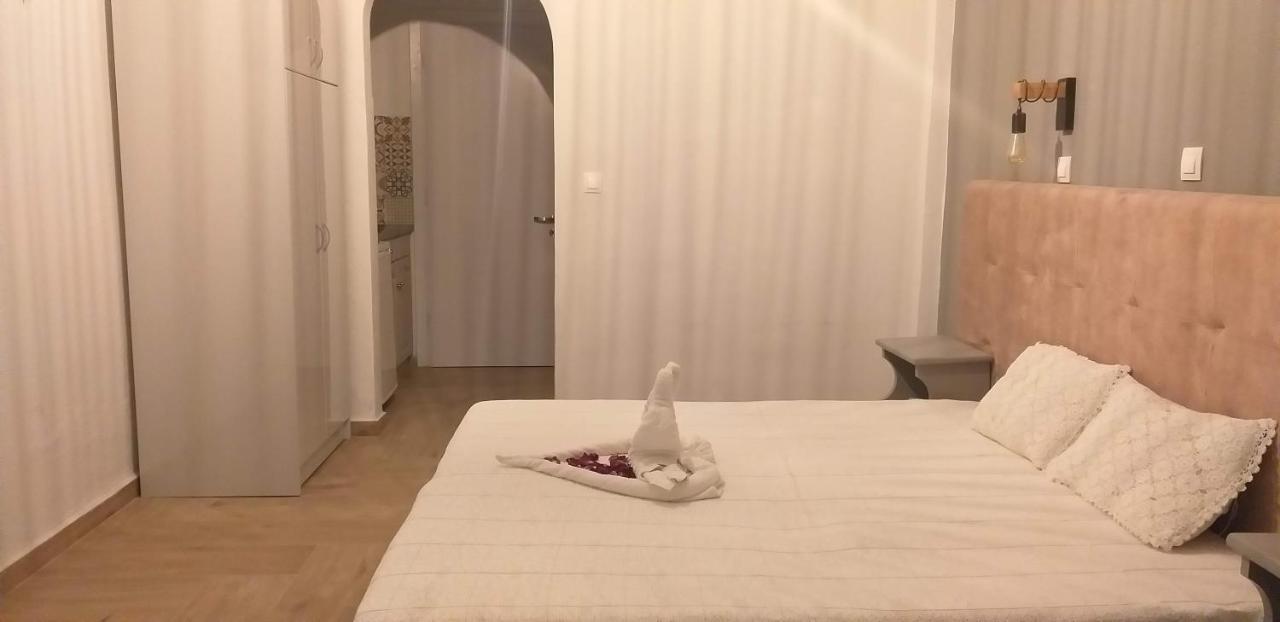 Kapetanios Luxury Aparthotel Agios Georgios  Exteriör bild